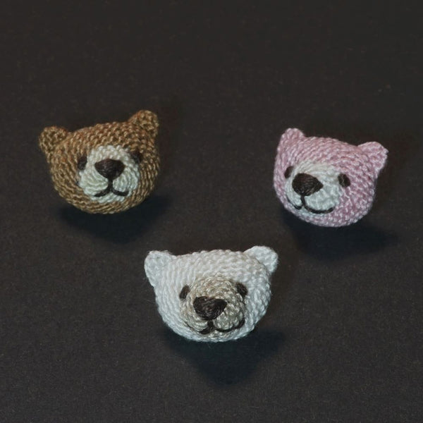 【二子玉川（東京）】佐藤ちひろワークショップ『スタンプワーク刺繍レッスン くまのピンバッジ』