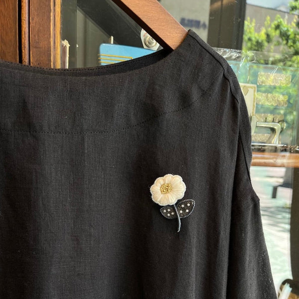 【二子玉川(東京)】小林彩乃　刺繍ワークショップ6,7月「 デイジーのブローチ」