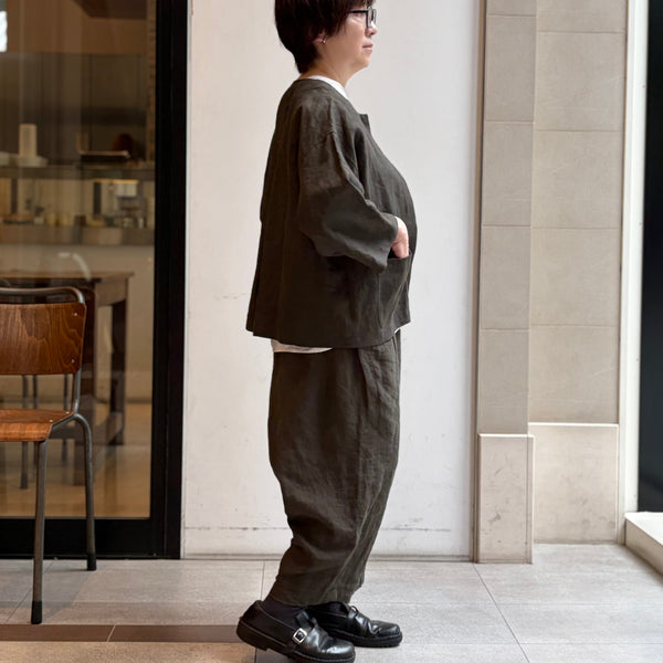 パンツとあわせてセットアップもおすすめです　　生地　リパリストーンウォッシュ