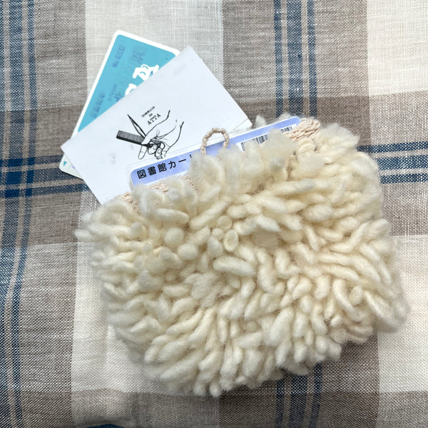 カードがちょうど入るサイズ