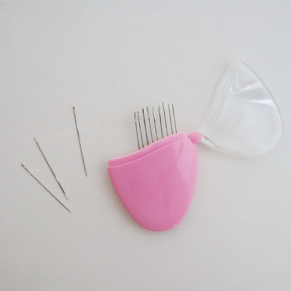 ピンク　家庭用縫い針セット