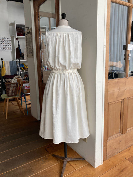 【二子玉川】辻洋裁店　ソーイングワークショップ　スタンドカラーギャザーワンピース